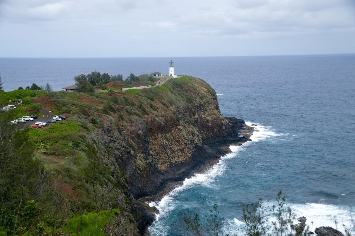 Kīlauea Lighthouse and viewpoint